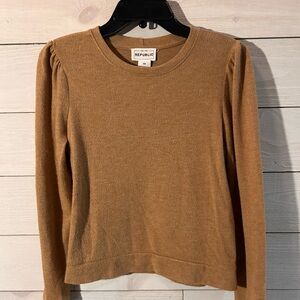 For The Republic Camel brown Knit Top. XS. Women.